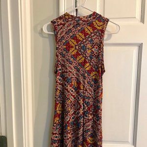 Maeve Sleeveless Swing Dress (has pockets!)